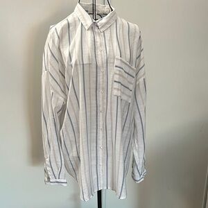 Eden & Olivia White and Blue Striped Button Down Shirt Size M